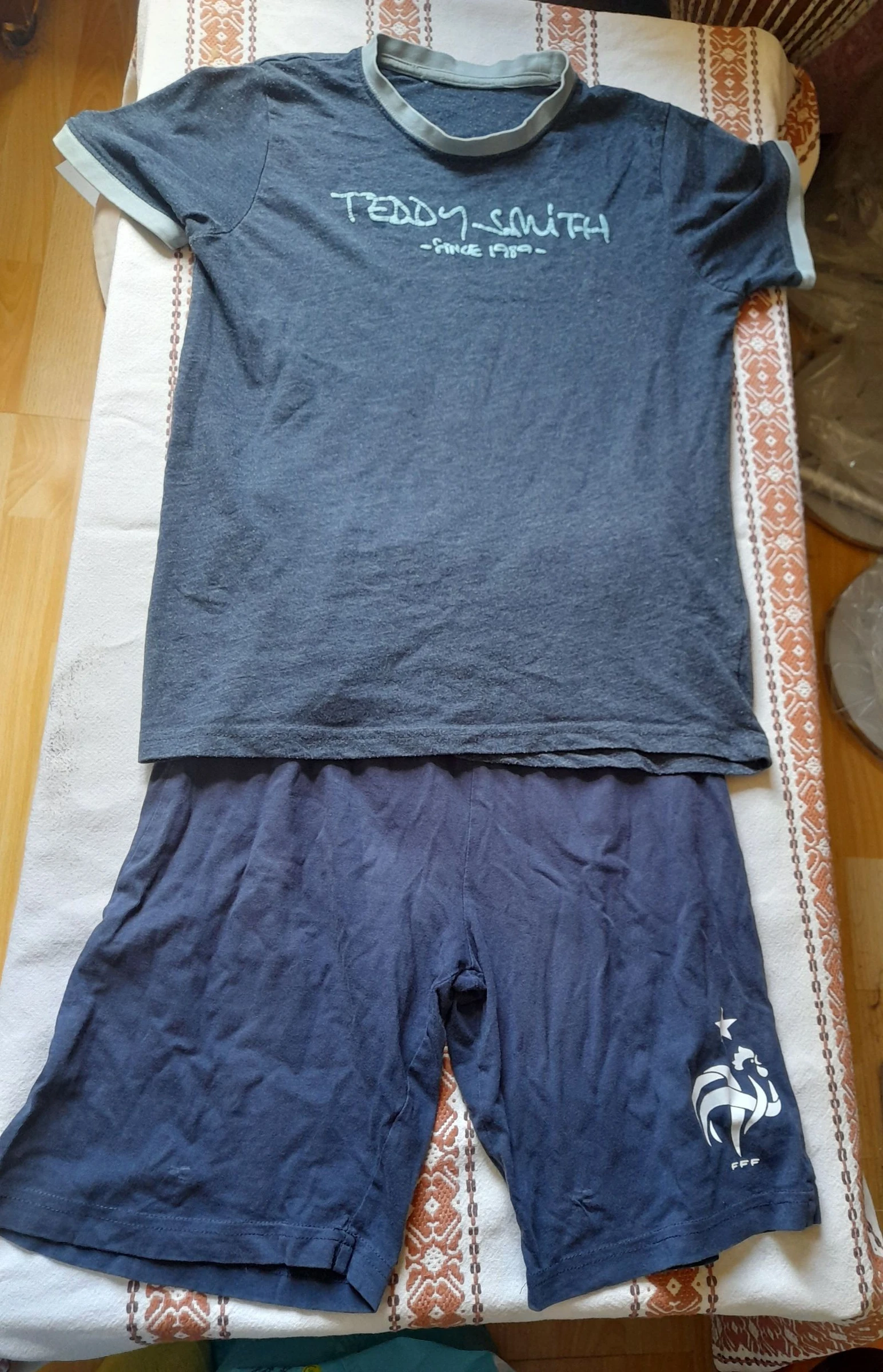 Pyjama été garçon taille 14ans 